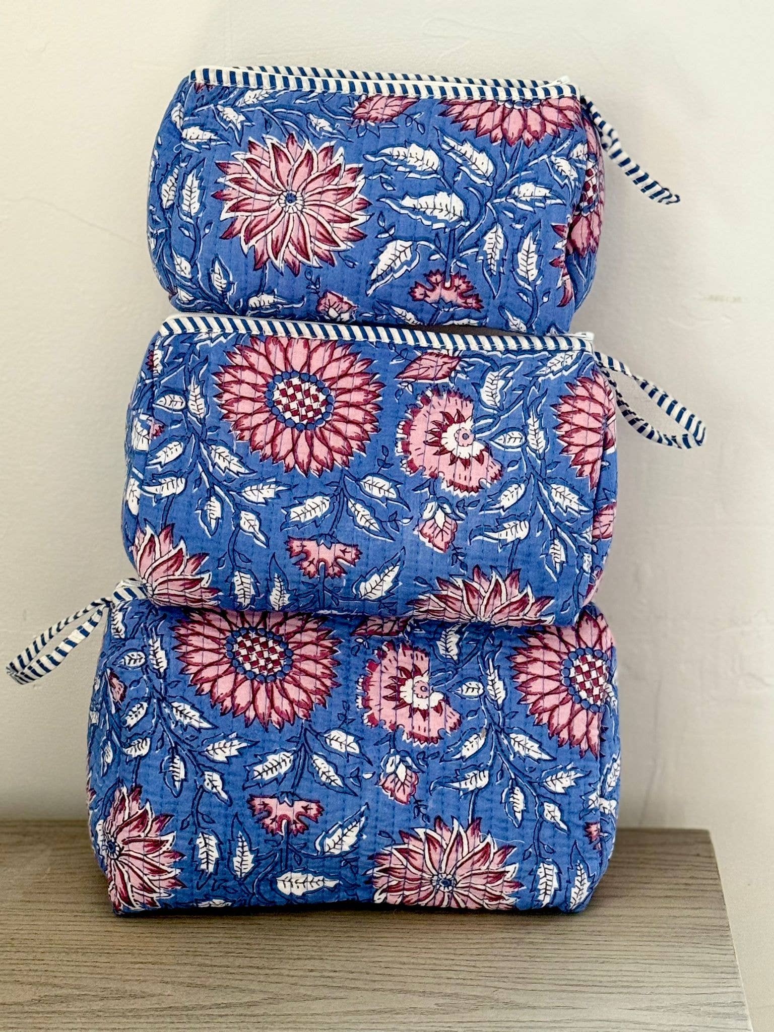 AMRANIS - Blue Floral Block Printed Toiletry Bag - Set of 3