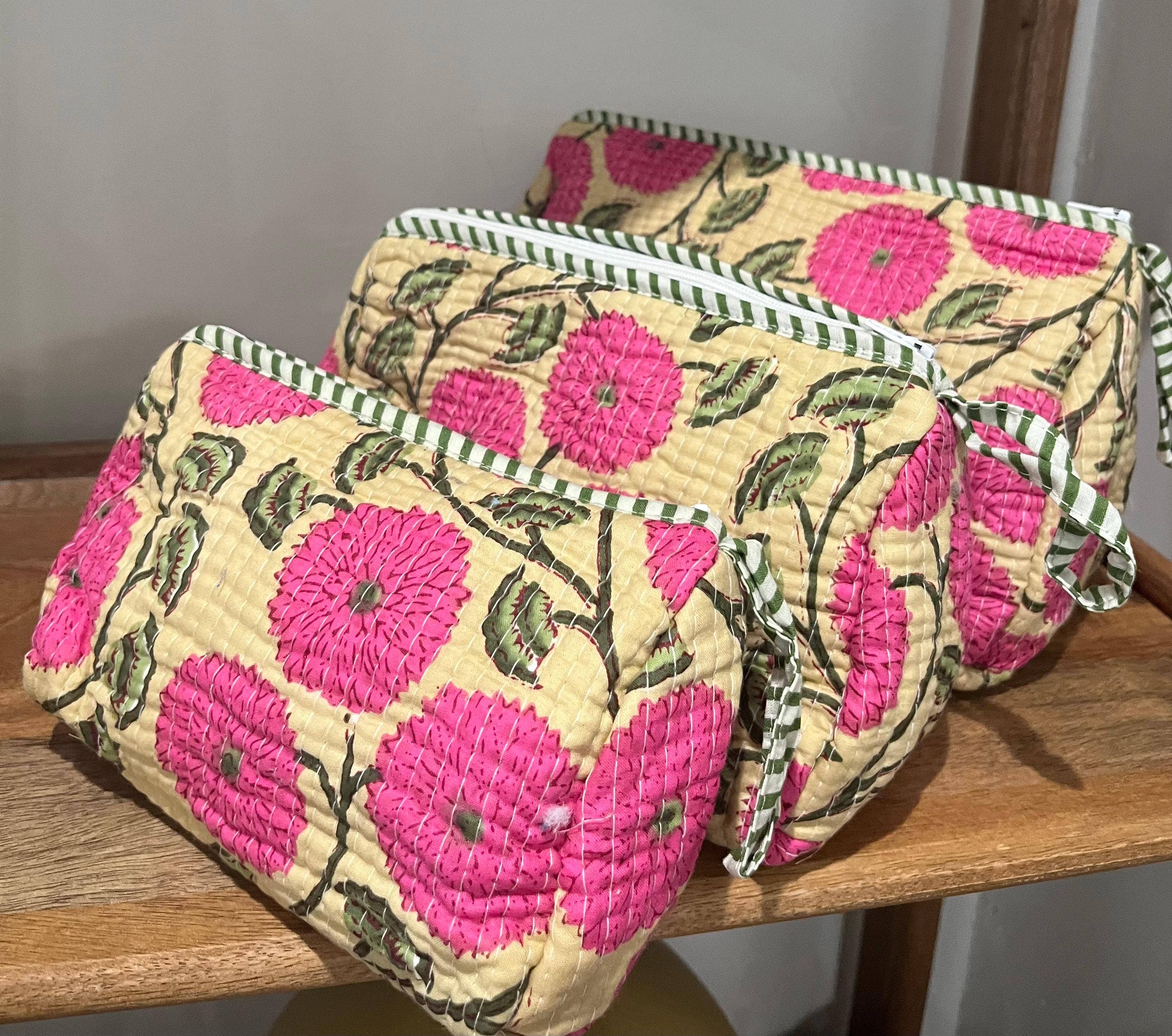 AMRANIS - Yellow Toiletry Bags - Set of 3  